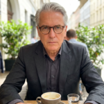 Herr Stefan Hartmann